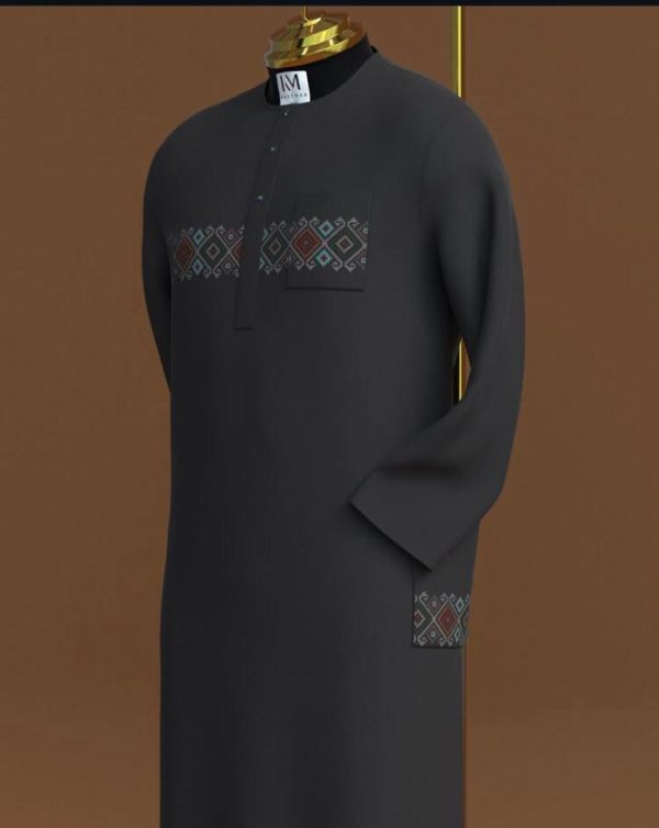 Cultural Patterned Kaftan with Diamond Motif